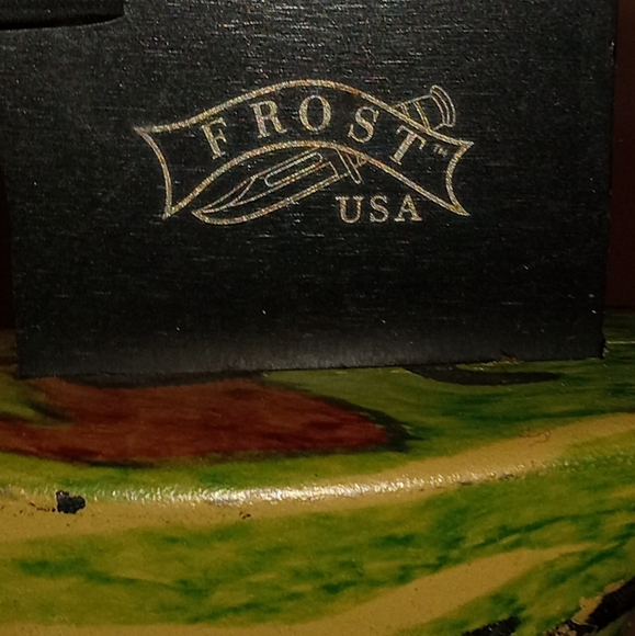 Lot of Collector Knives (1) 8" Frost 🗡️ & (3) 4" Aeroblades throwing 🗡️'s - Picture 10 of 10